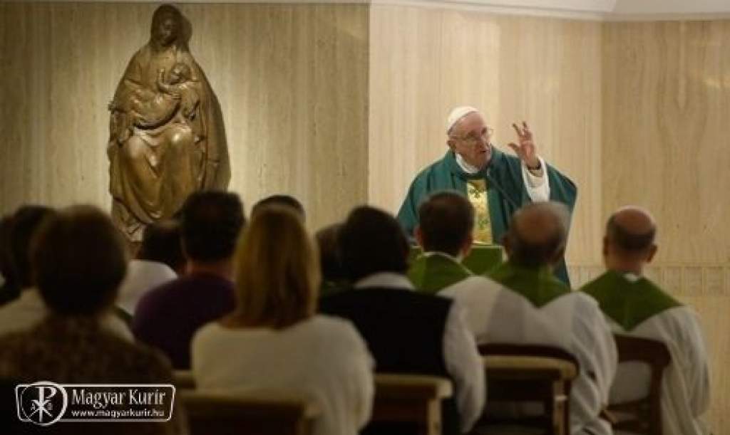 Ferenc pápa: Mindenkinek kerülnie kell a képmutatást, a pápának is