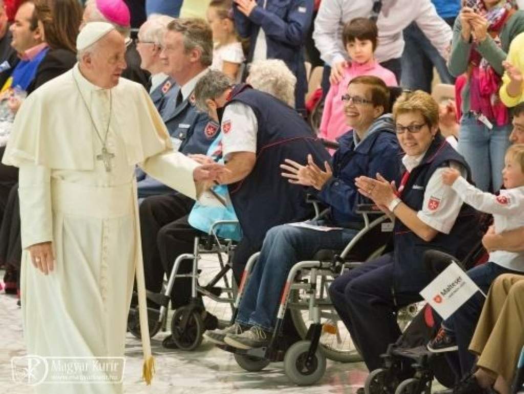 Négyszáz fogyatékkal élő német zarándok találkozott Ferenc pápával
