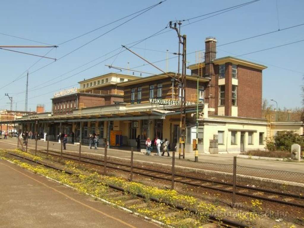 Átadták a Kecskemét-Városföld-Kiskunfélegyháza vasúti vonalszakaszt