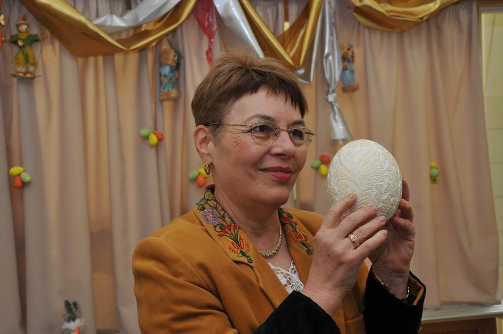 A Wojtyla Ház mai vendége Zsigóné Kati a tojásdíszités királynője