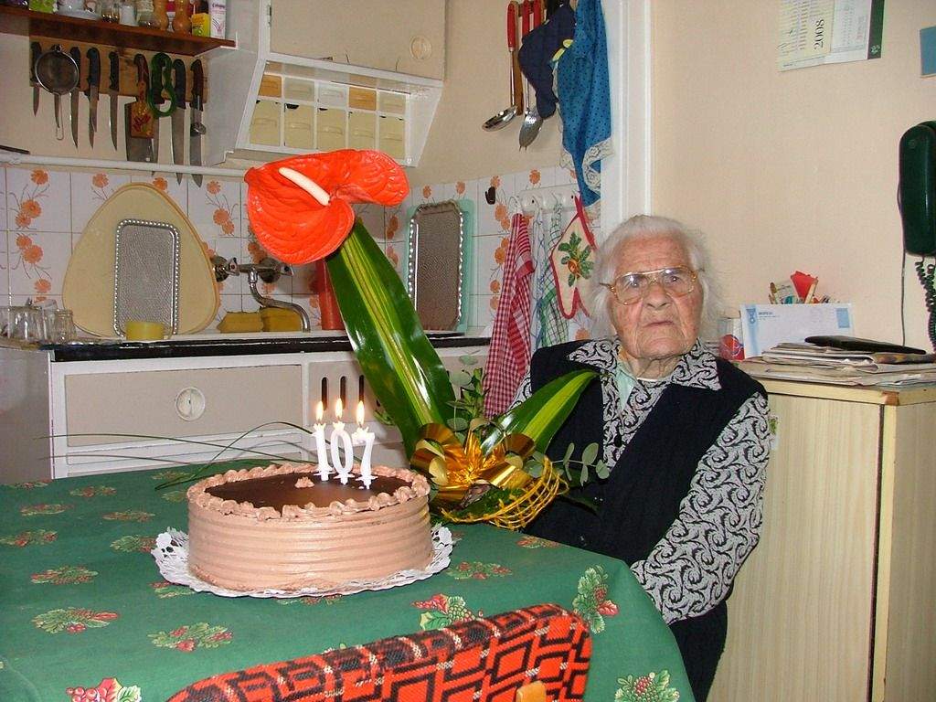 107 éves Kati néni