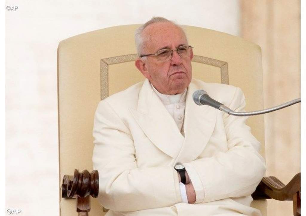 Ferenc pápa: A brüsszeli támadás vak szélsőségesek kegyetlen és gyalázatos műve