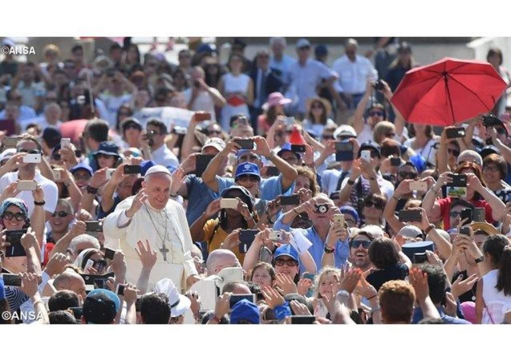 Ferenc pápa katekézise a szentévi kihallgatáson: az irgalmasság egy életstílus