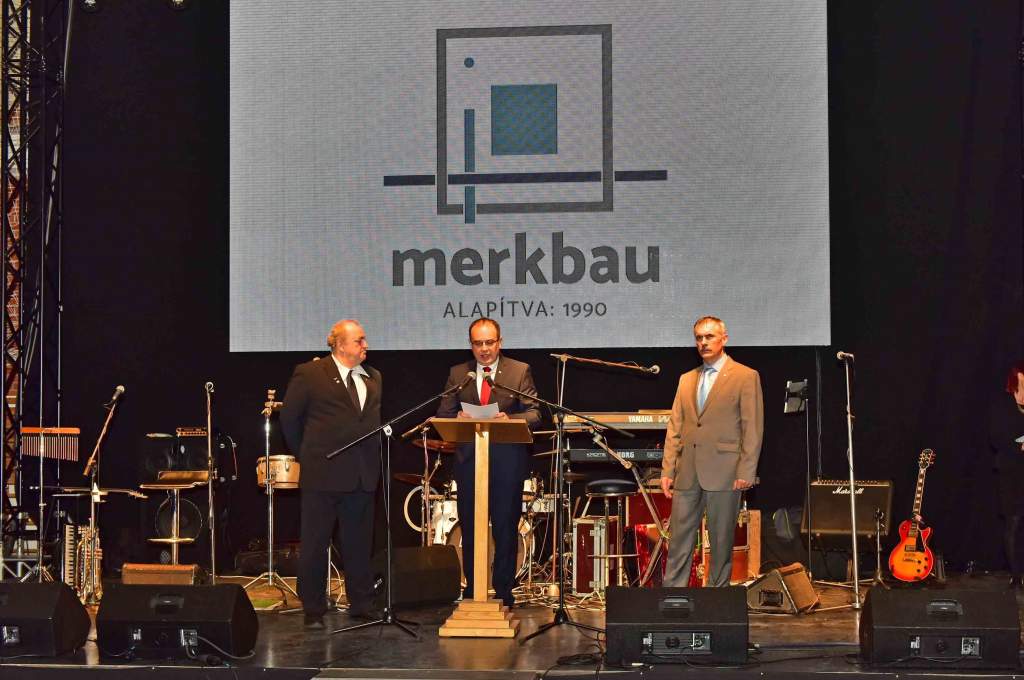 Rekorddal kezdte, és igen intenzívnek látja a 2017-es évet a Merkbau