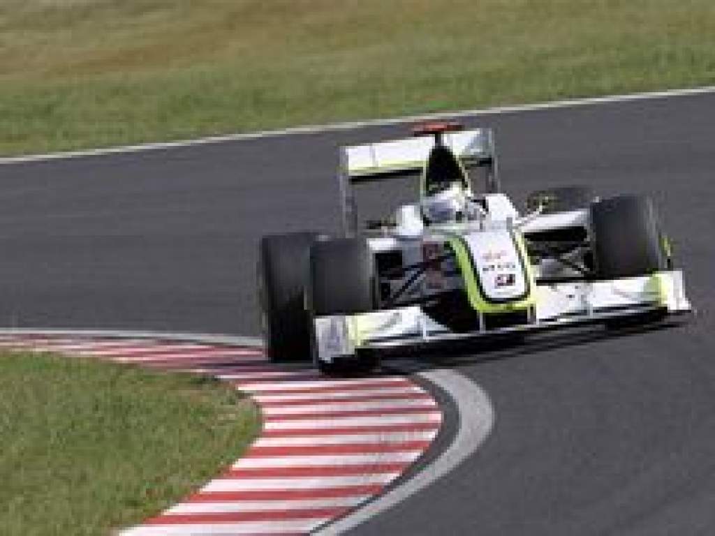  Barrichello 6., Button 10. helyről rajtol
