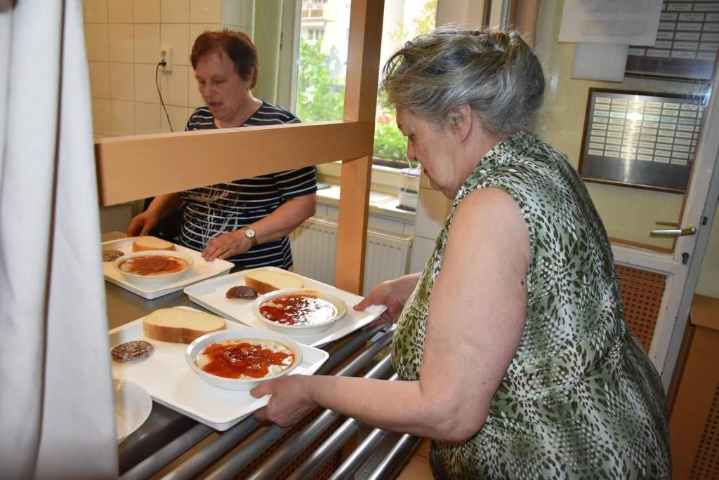 Szívélyes üdvözlet Szekszárdról, finom étellel körítve