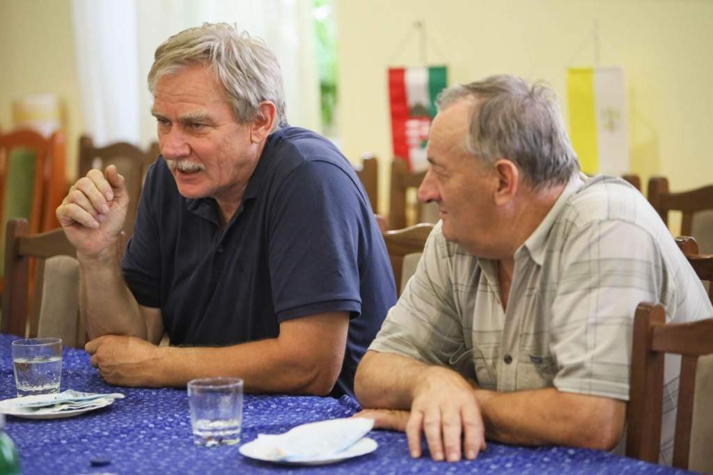 Fenyőfa adomány a rászorultaknak