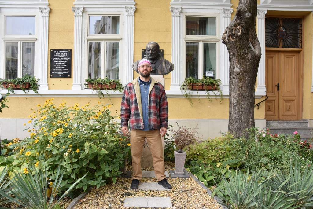 Az irgalmasság arcai – Bibliai üzenet a rászorulóknak Az irgalmasság arcai – Bibliai üzenet a rászorulóknak