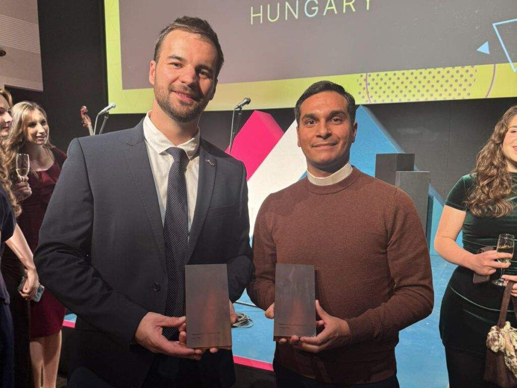 Magyar társadalmi díjban részesült Kalányos Ottó cigánypasztorációért felelős erdélyi pap 