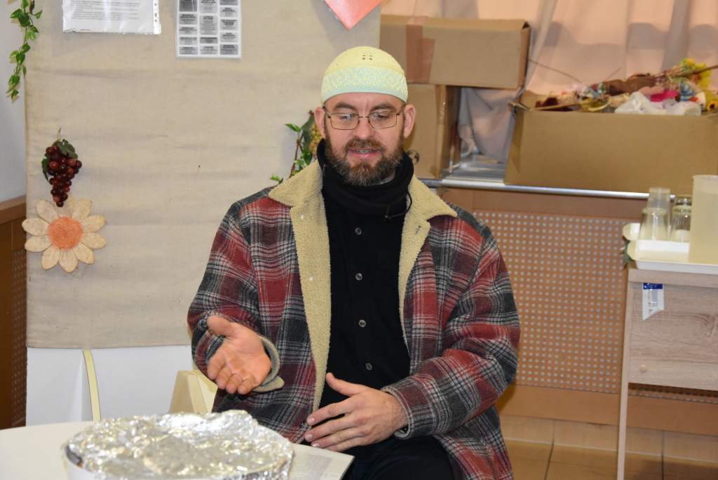 Bibliai üzenet és tálcán kínált szeretet a Jahuah Útja Egyesület felajánlásával