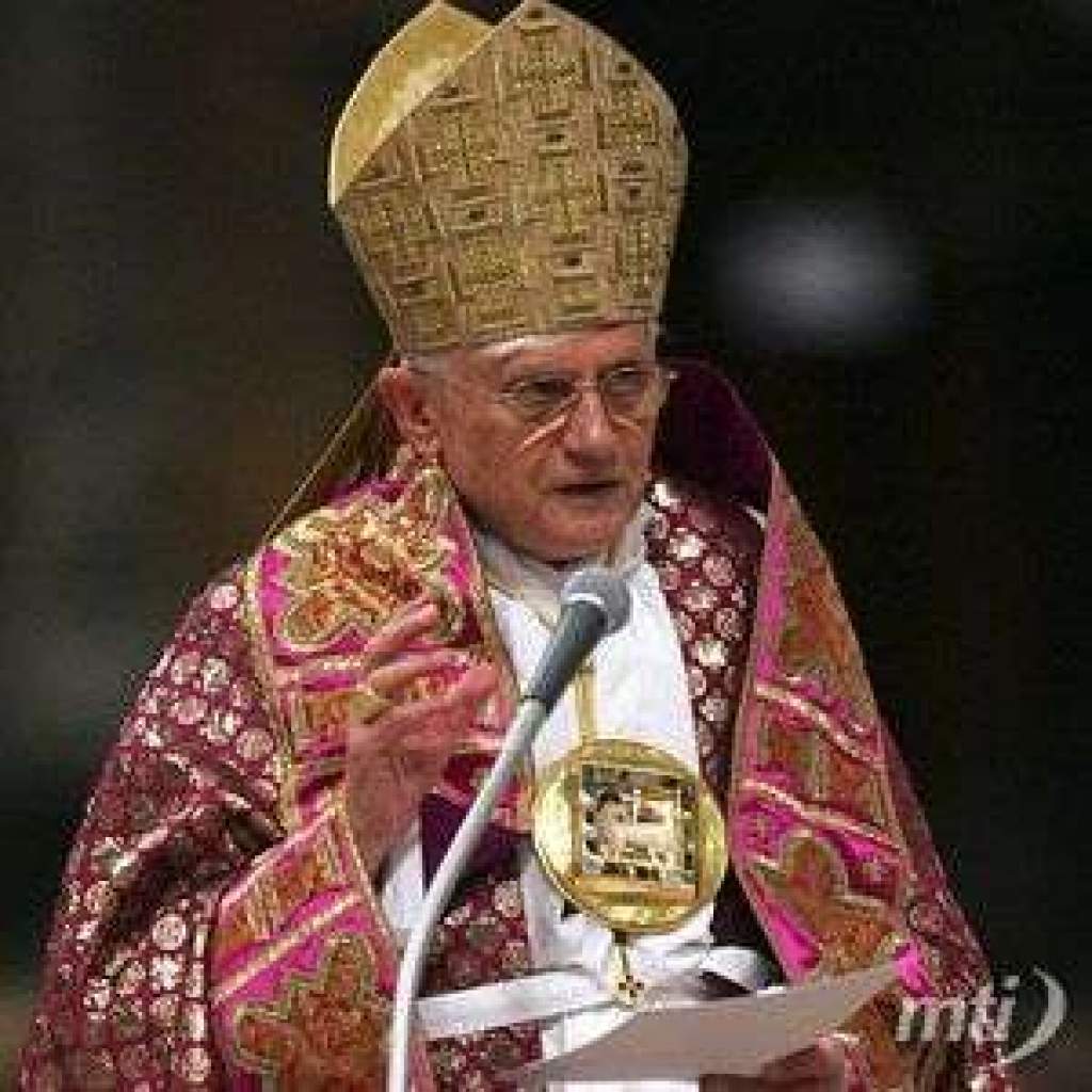 Megkülönböztetés nélküli tiszteletre szólított fel a pápa