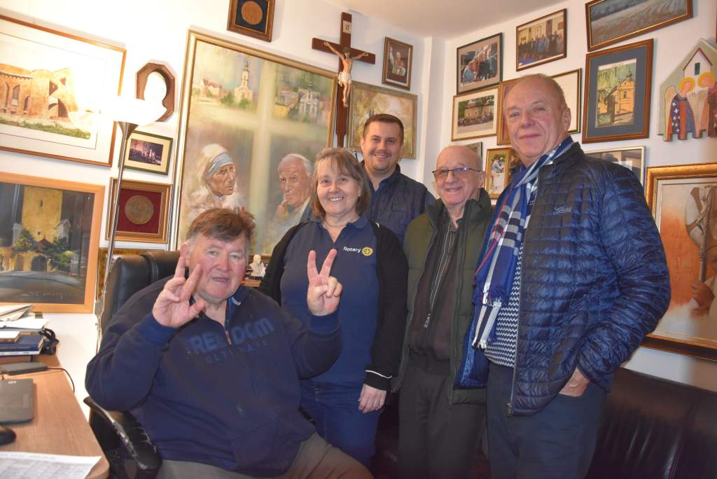 Adni jó – a kecskeméti rotaristák szolgáltak ebéddel