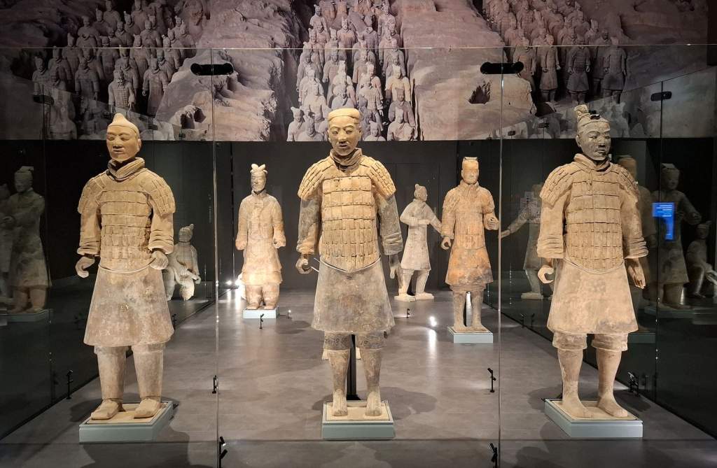 A kínai katonák már Pesten vannak – Nagyszabású kiállítás a Szépművészeti Múzeumban 