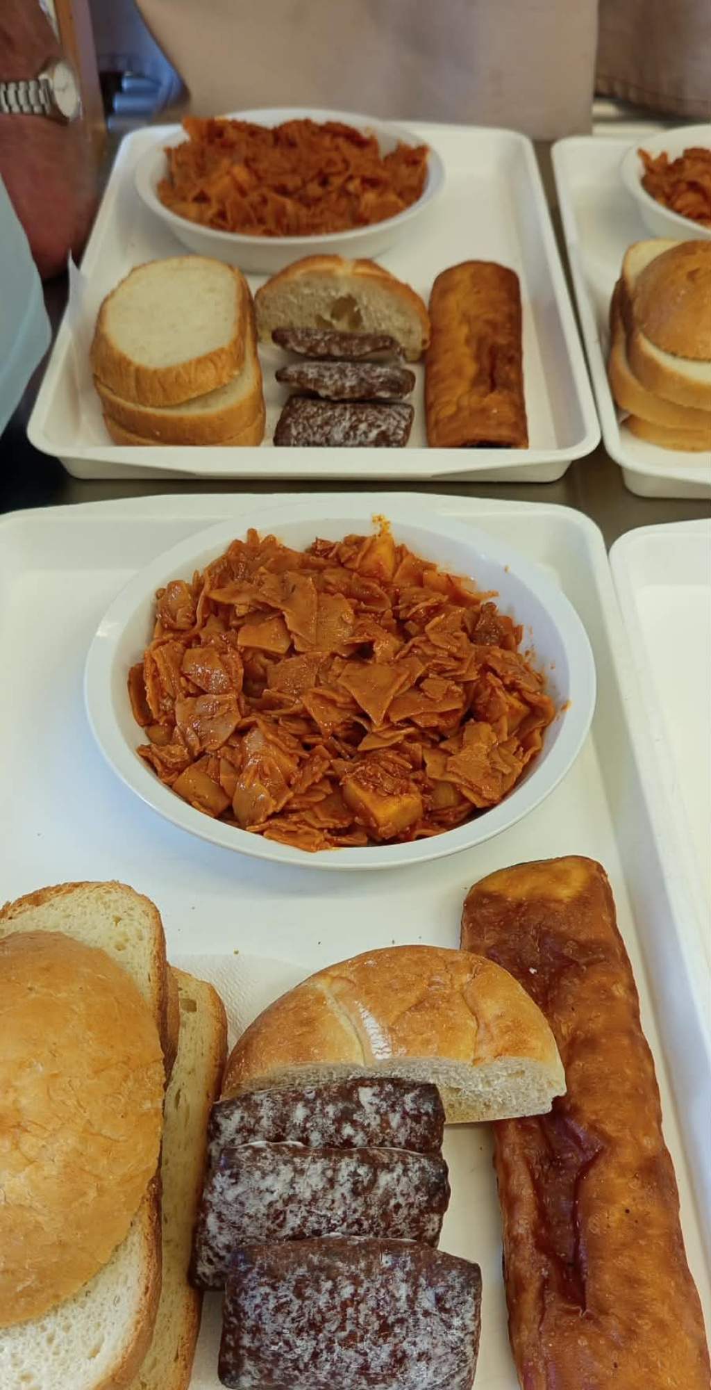 Az emberség jó illata: fejedelmi ebéd az izsáki Vino Étteremből