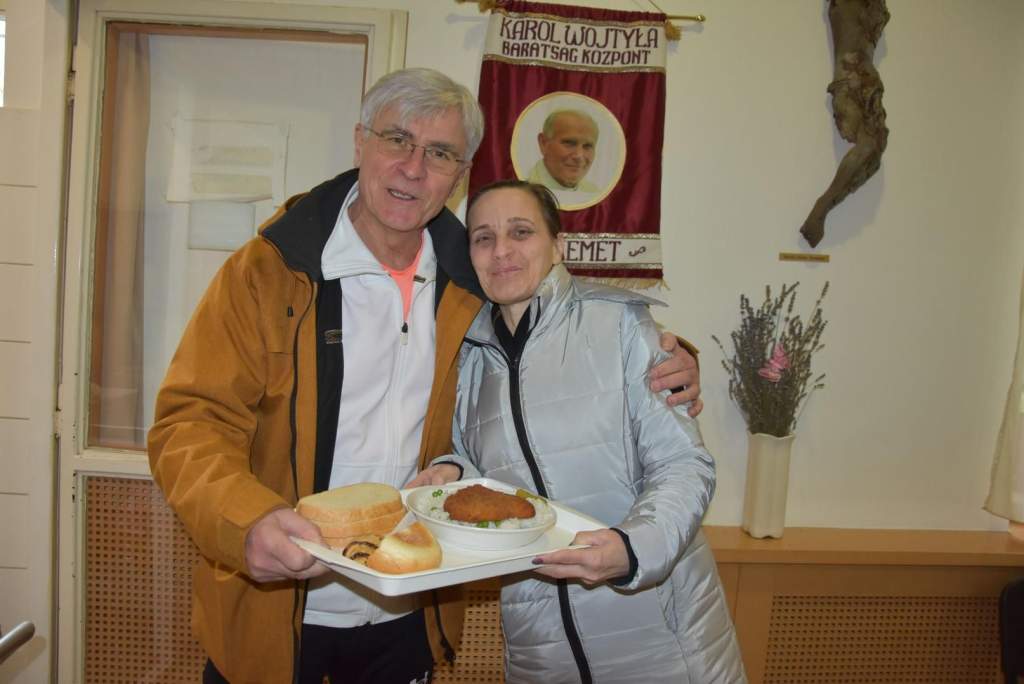 A gondoskodó szeretet aranyfedezete: Szabó Antal áprilisi jótékonysága