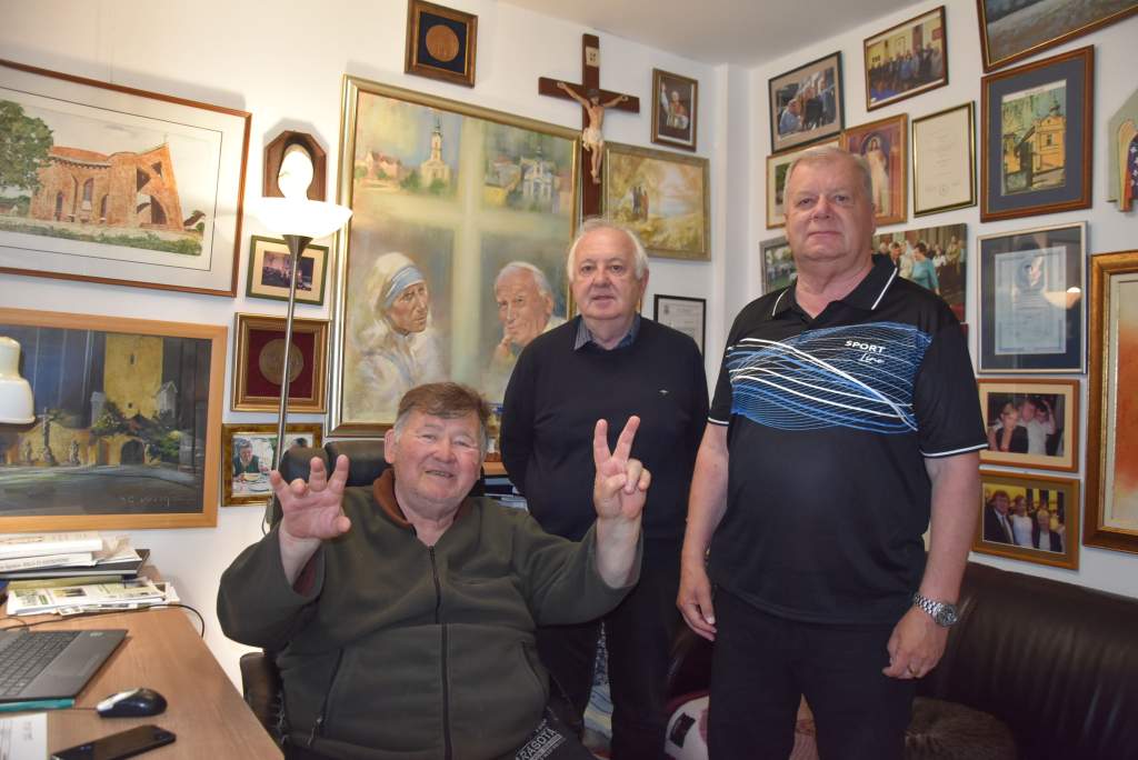 Jogi hivatás és felebaráti szeretet – Kecskeméti jogászok gondoskodó szeretete ragyogta be a Wojtyla Ház étkezdéjét