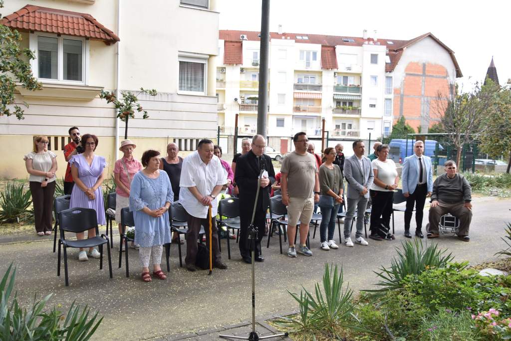 21 esztendeje alapították a Wojtyla Házat – ünnepeltek a népkonyhán