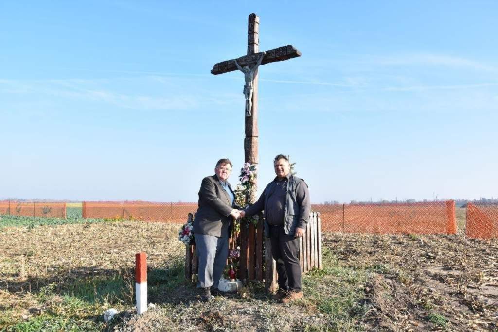 A krisztusi szeretet útján – Túri István jószívűsége újra asztalhoz ültette Kecskemét szegényeit