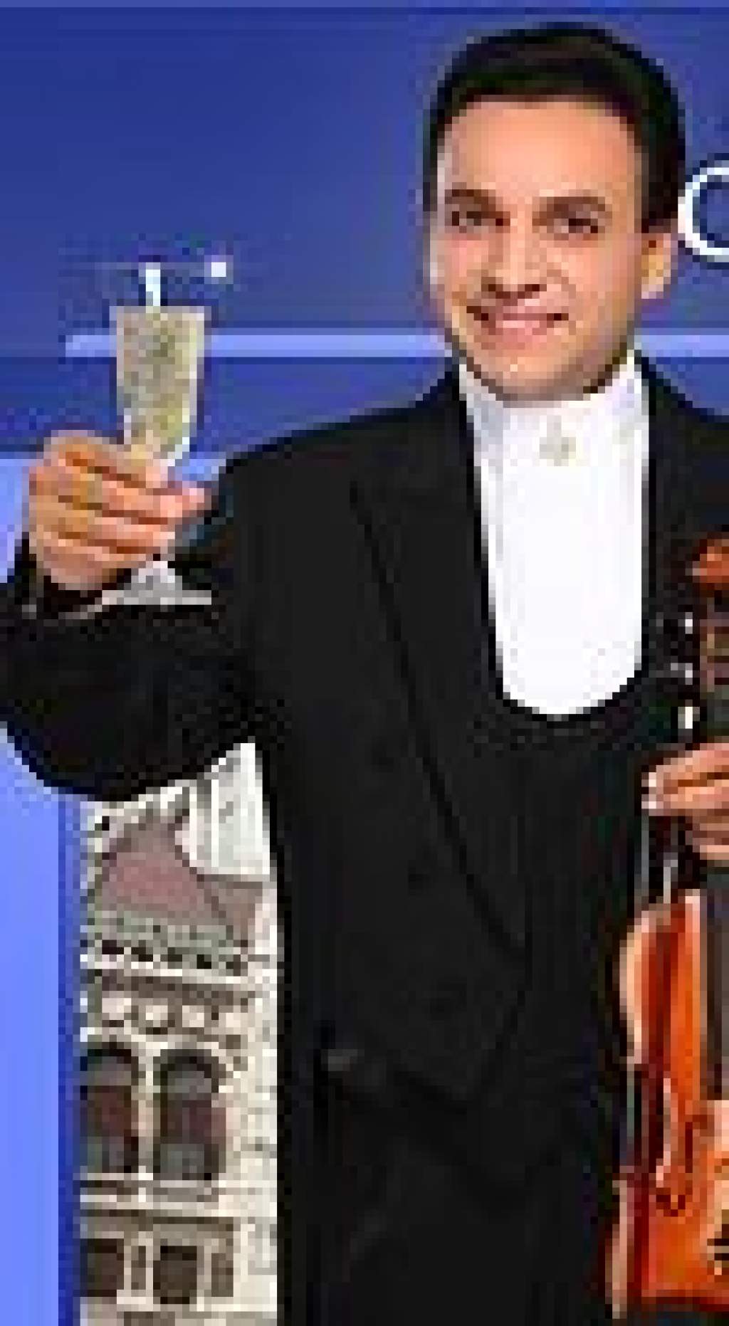 A Szent István pezsgővel Guinness rekord készül Mága Zoltán Újévi Koncertjén 