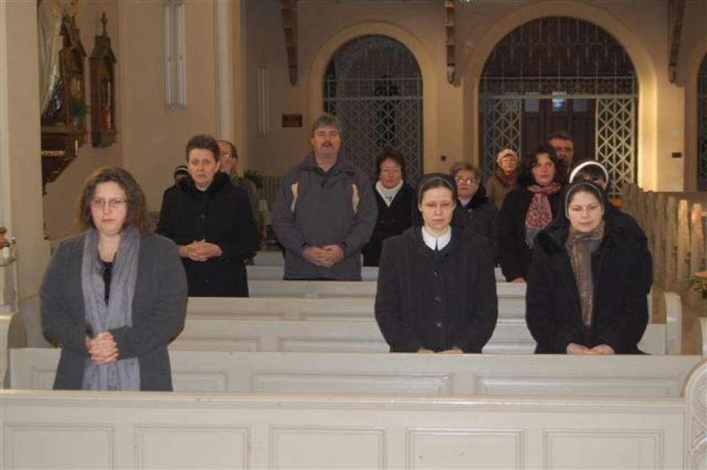 Hitoktatók találkoztak Kalocsán - érseki tanítás a közösségi szentmisén