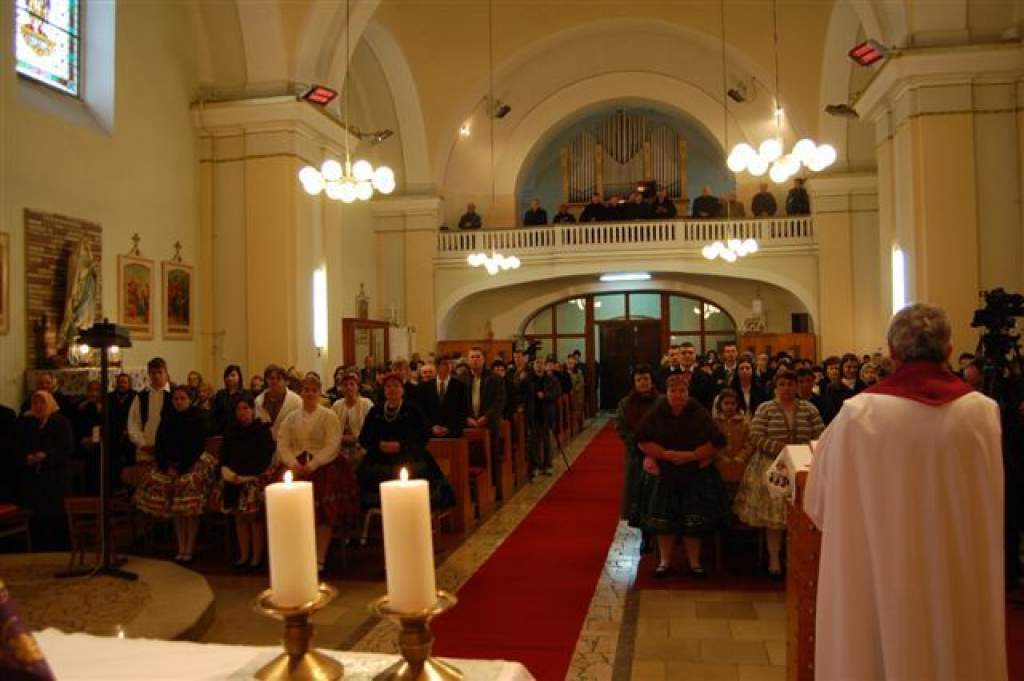A nagybaracskai Szent Imre templomban prédikált a Főpásztor