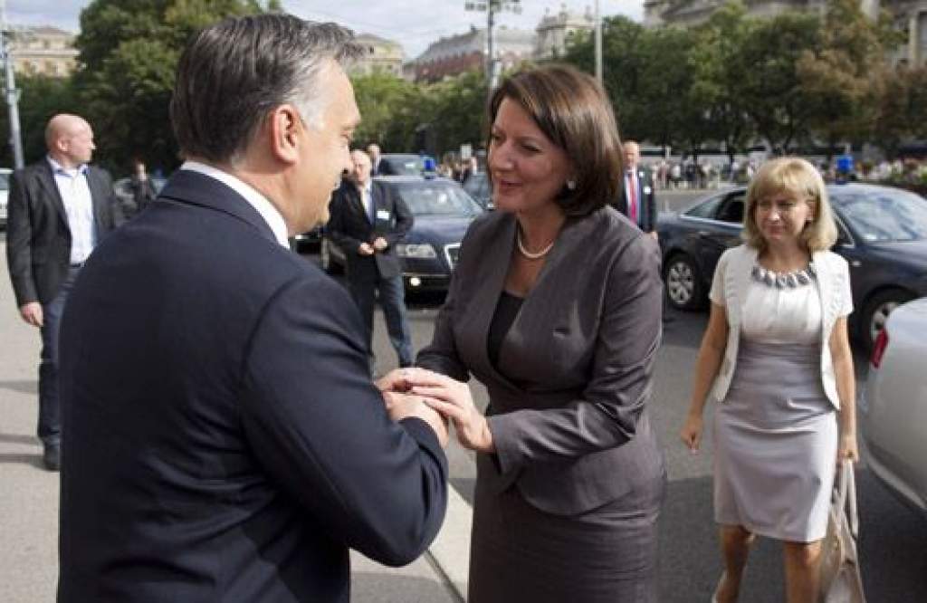 Orbán Viktor tárgyalása a koszovói elnökkel