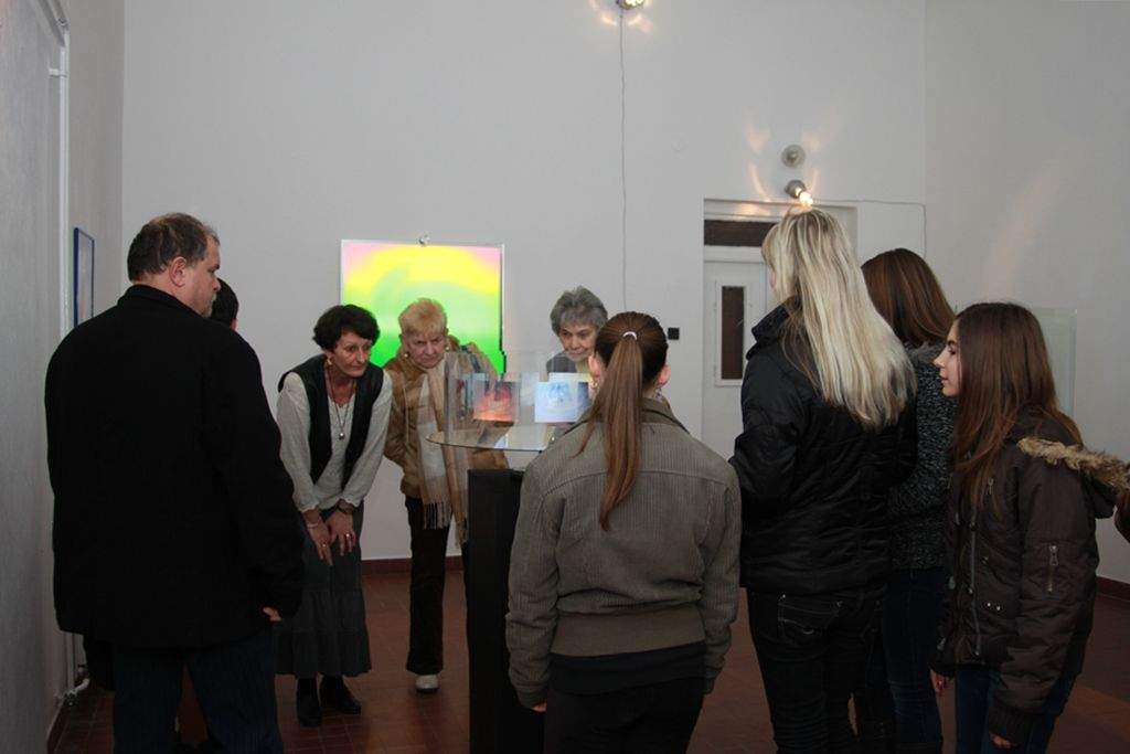 Hologramvarázslattal indult a Schöffer centenárium Kalocsán