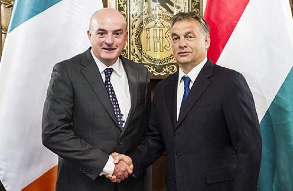 Az európai gazdaság helyzetéről és a rezsicsökkentésről is tárgyalt Orbán Viktor az ír szenátus elnökével