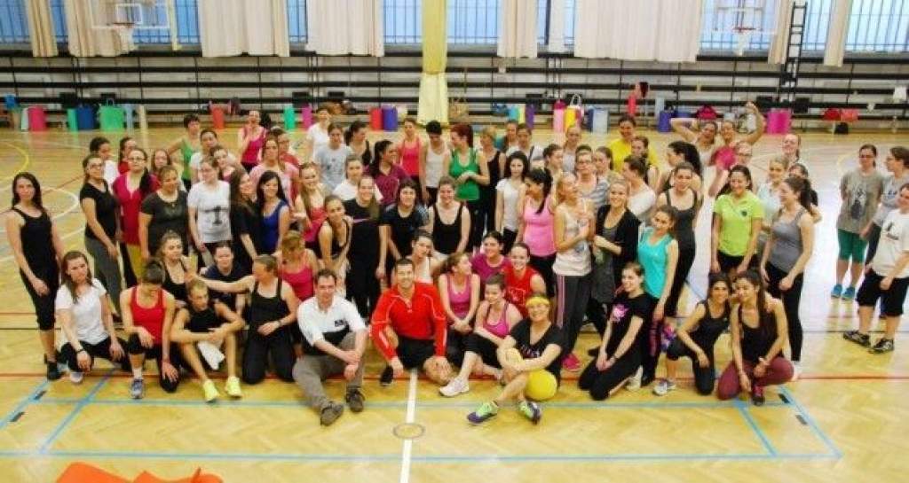 Mentorprogrammal segíti a Kecskeméti Főiskola a versenyszerűen sportoló hallgatókat