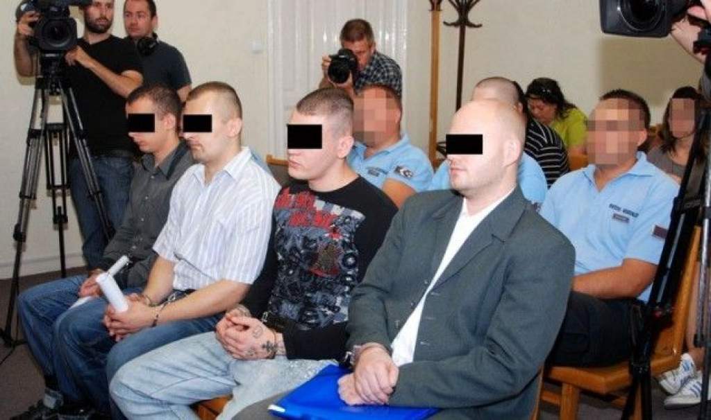 Folytatja a Szegedi Ítélőtábla a bátmonostori hármasgyilkosság tárgyalását