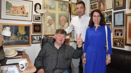 Mindennapi betevő, amit a szív fűszerez - Kovács László Zsolt és családja látta vendégül Kecskemét nélkülözőit