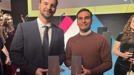 Magyar társadalmi díjban részesült Kalányos Ottó cigánypasztorációért felelős erdélyi pap 