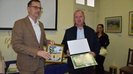 A test és lélek tápláléka Lajosmizséről érkezett – Csorba Csaba áldozatos küldetése a Wojtyla Házban