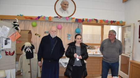 Lángoló szolidaritás a Láng Kft. kecskeméti csapatának gondoskodó szeretetével