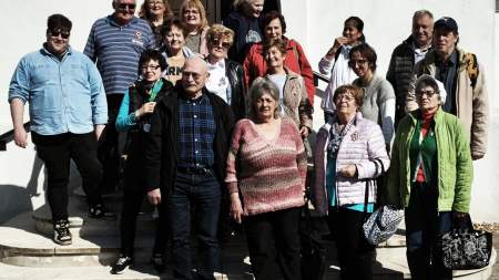 Téglába ágyazott szövetség: Tiszaszentimrére látogattak a wojtylások 