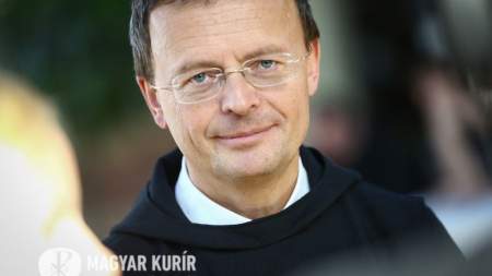 „Ne félj, kisded nyáj!” – Interjú a Leó pápát kísérő Hardi Titusz bencés szerzetessel Algériából 