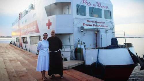 Kórházhajó viszi el Krisztus vigasztalását az emberekhez Amazóniában