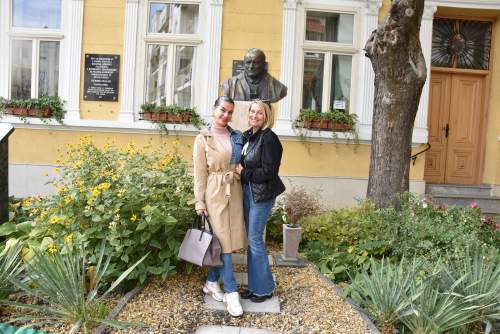 Az emberség aranyfedezete – Magyar Nauzika és családja ünnepi asztala