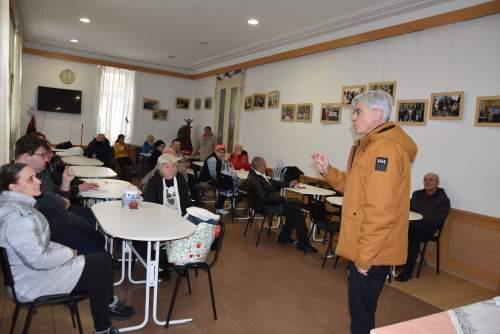 Harminckétezer keresztény út, egyetlen Igazság: Szabó Antal lelki útravalója a Wojtyla Ház asztalainál