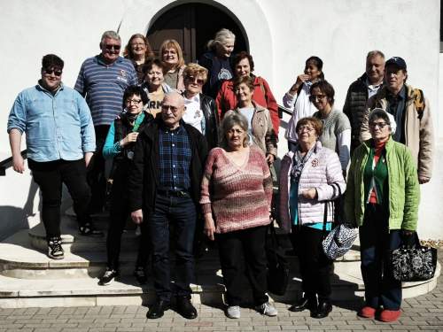 Téglába ágyazott szövetség: Tiszaszentimrére látogattak a wojtylások 